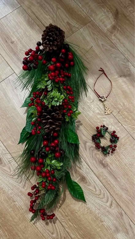 Photo of free Xmas skirt + door wreath (RG1) #2