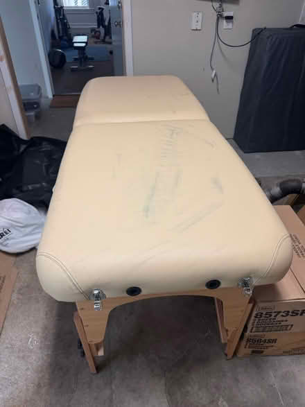 Photo of free Stronglite massage table (Inner Richmond) #1