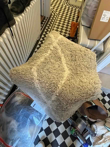 Photo of free Loaf small grey rug with diamond (W3 Acton) #1