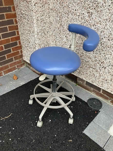 Photo of free Swivel chair on casters (Allerton L18) #1