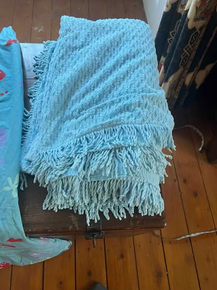 Photo of free Curtain pair and candlewick bedspread (Sheffield Park TN22) #2