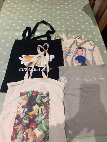Photo of free 4 reusable cotton tote bags (Twickenham TW2) #1
