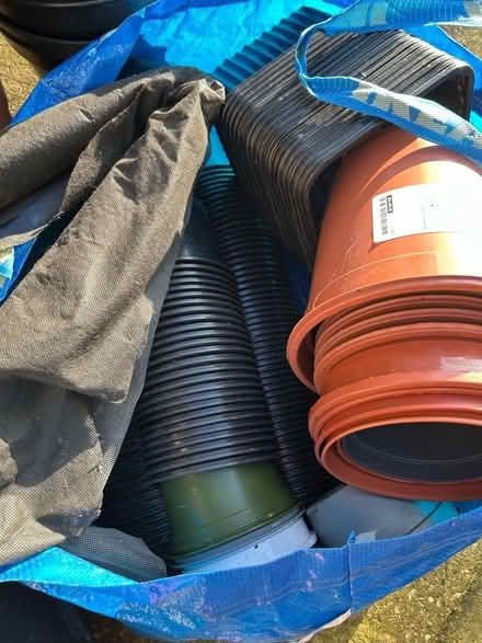 Photo of free Various plant pots (Haresfinch WA11) #2