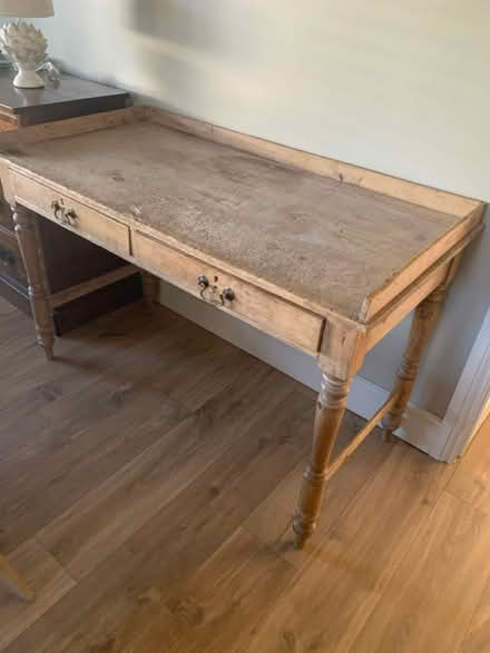 Photo of free Very old desk (TN24) #1