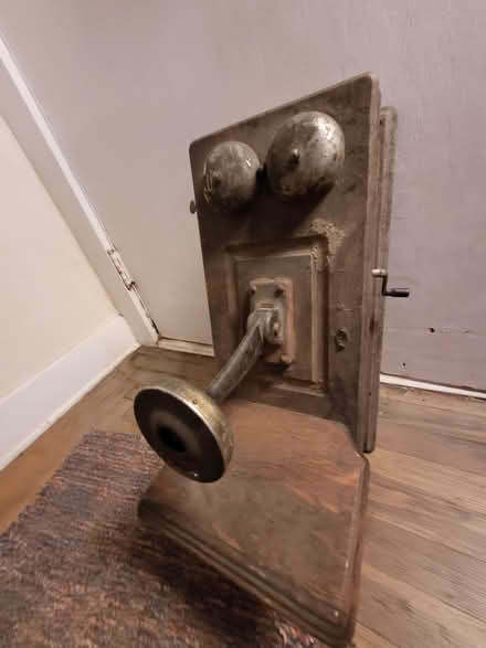 Photo of free Antique phone (Downtown San Jose) #2