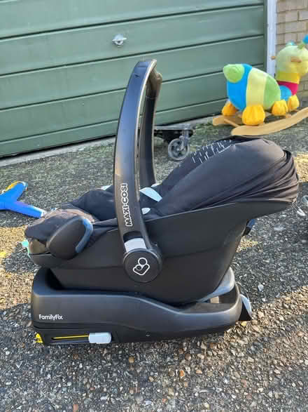 Photo of free Baby car seat (Beckenham BR3) #2