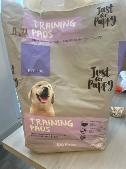 Photo of free Puppy training pads (Chislehurst, BR7) #1