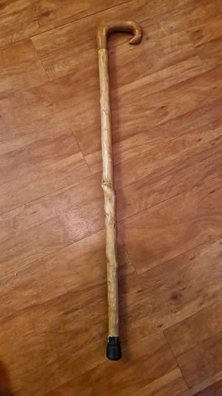 Photo of free Old wooden walking stick. 37 inch/94cm. (Dalkeith EH22) #2