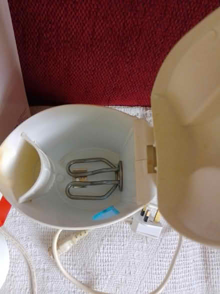 Photo of free Electric kettles (ME16 off Buckland Hill) #3