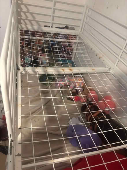 Photo of free Metal bunk bed - has damage section (N4) #3