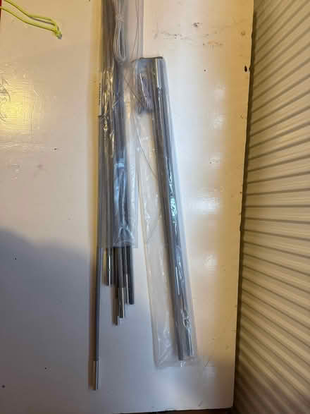 Photo of free 5 man tent- needs repair (HP1) #4