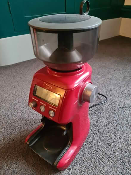 Photo of free Retro-style coffee grinder (Forest Hill) #1