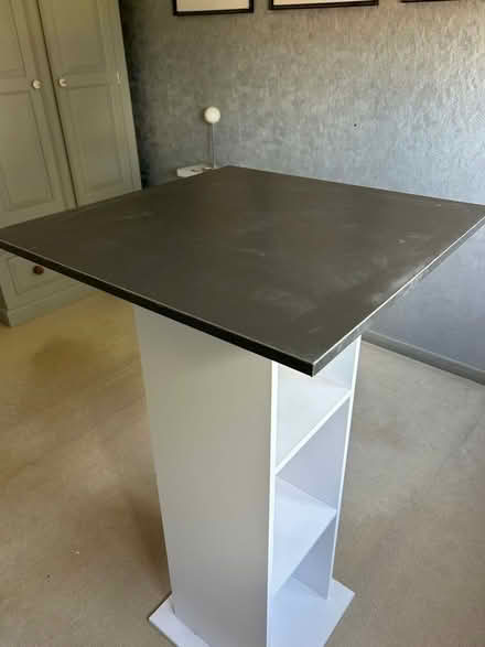 Photo of free Standing desk / unit with shelves (Rusthall TN3) #3