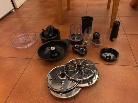 Photo of free Andrew James food processor with attachments (Summertown OX2) #2