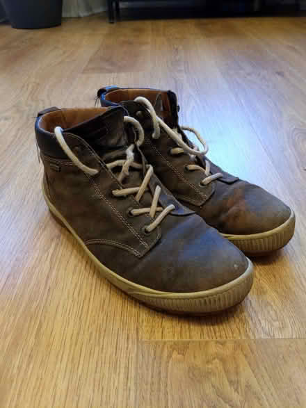 Photo of free Leather boots size 7 (Bruntsfield EH10) #1
