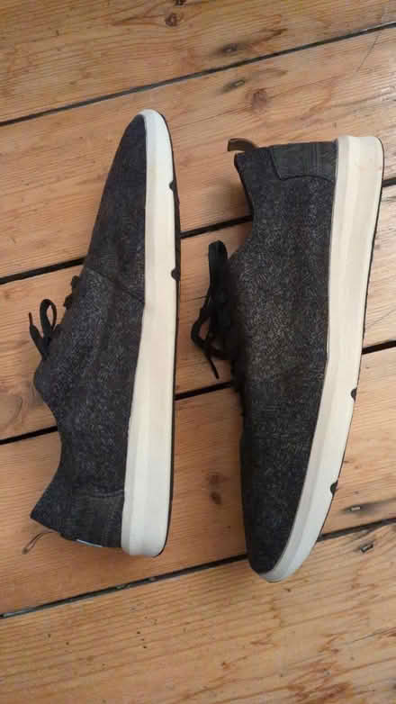 Photo of free TOMS Trainers Men UK12 (SE23) #3