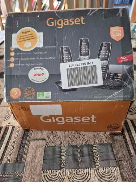 Photo of free Gigaset phone set (ME15 Wheatsheaf Close) #1