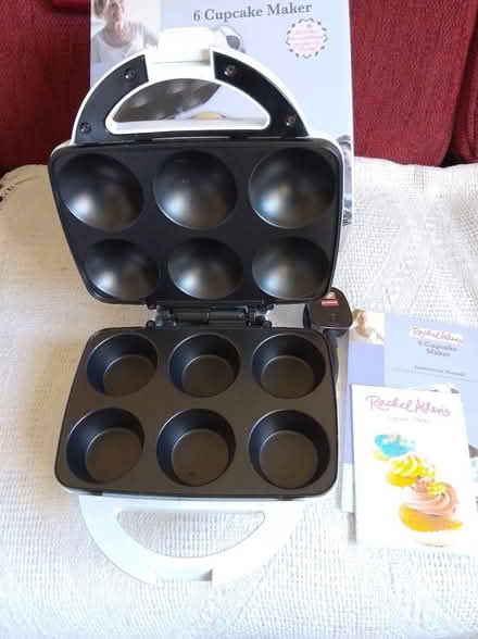 Photo of free Cupcake maker (ME16 off Buckland Hill) #2