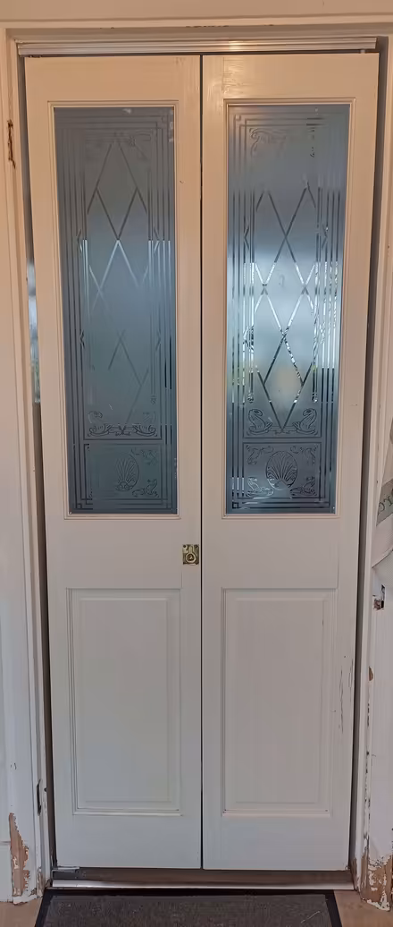 Photo of Internal bi-fold doors (Rose Hill OX4) #1