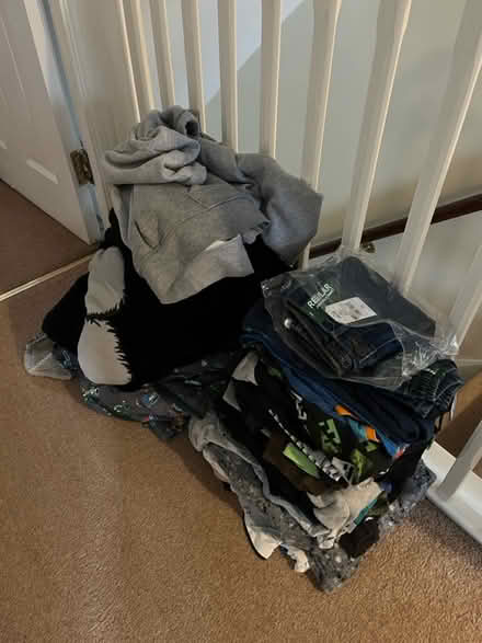 Photo of free Mixed clothes (Nottingham NG5) #1