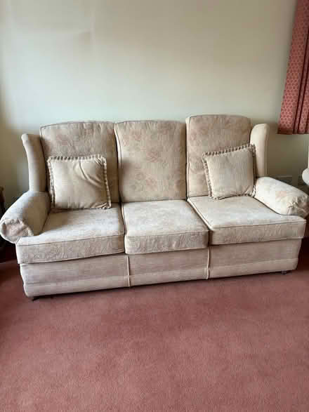 Photo of free 3 piece suite and 2 arm chairs (Locks Heath) #3