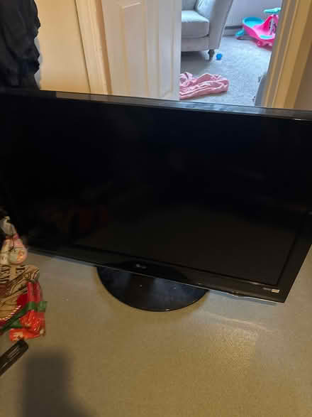 Photo of free 42 inch (Littleover) #1