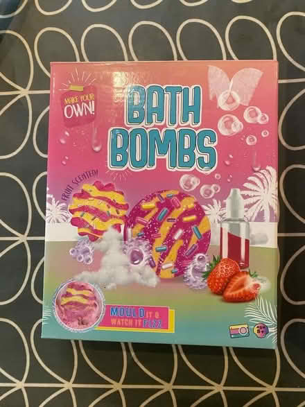 Photo of free Bath bomb kit (Malvern Link WR14) #1