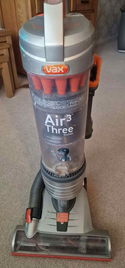 Photo of free Vacuum (Oakley RG23) #1