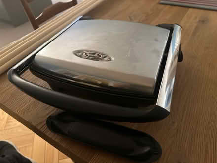 Photo of free Breville grill/sandwich toaster (M20 didsbury) #1