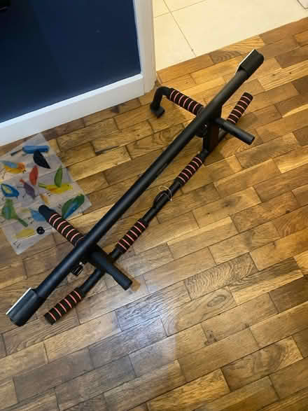 Photo of free Over door pull up bar (Stepney E1) #1