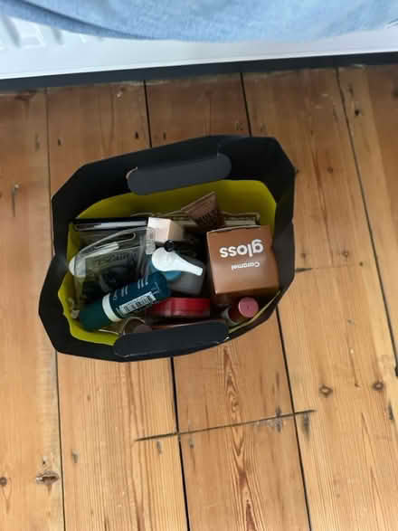 Photo of free Lot of cosmetics make up beauty (Hollingbury, BN1) #2