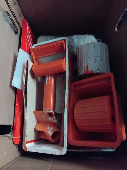 Photo of free Decorating Items (Andover SP10) #1