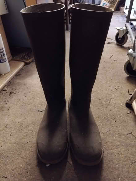 Photo of free Men's Wellington Boots (Andover SP10) #1