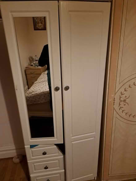 Photo of free Wardrobe (Croydon. Addiscombe.) #2