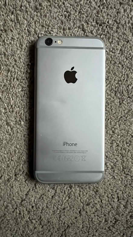 Photo of free iPhone 6 64Gb + case (CV34 Warwick gates) #2