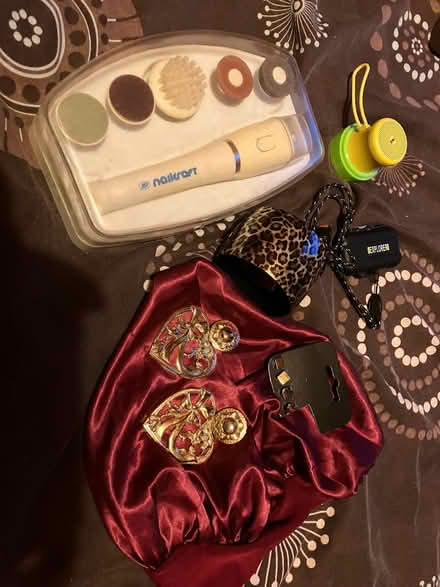 Photo of free Ladies miscellaneous (Belsize Park NW3) #1