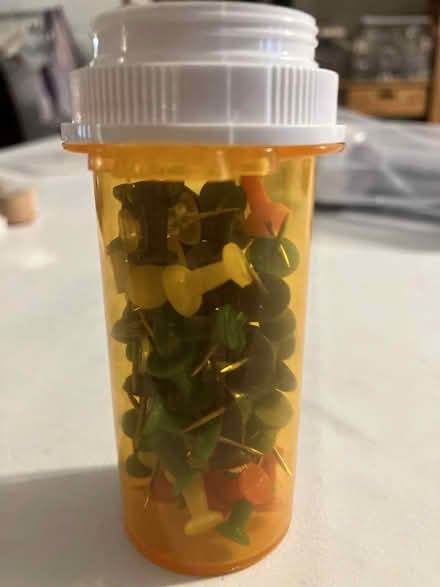 Photo of free push pins (NoHo 10012) #1
