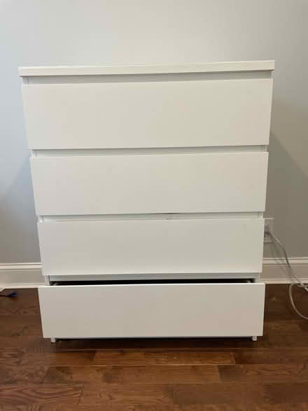 Photo of free 4 drawer dresser (Fishtown) #1
