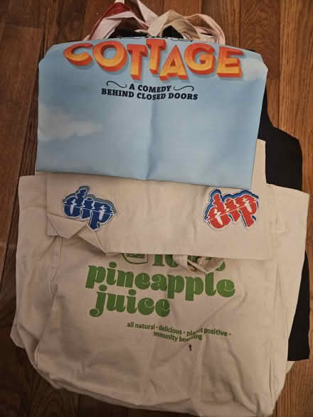 Photo of free 20 tote bags (Queens) #1