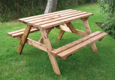 Photo of pub bench (Florence Park OX4) #1