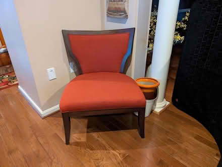 Photo of free Accent chair red (Mitchellville) #1