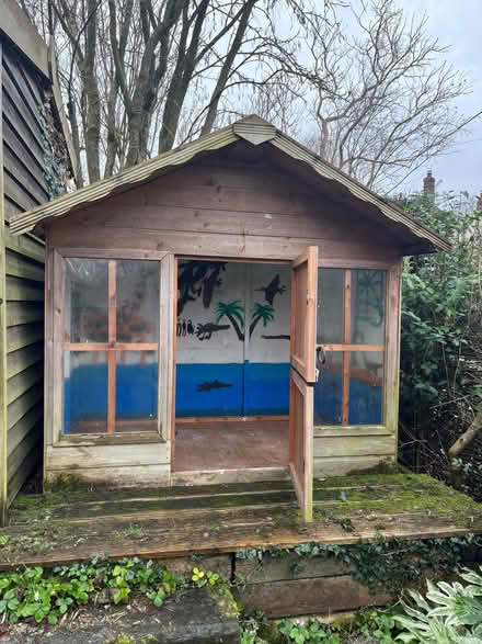 Photo of free Wendy House / Children’s Play House (West Hendred OX12) #3