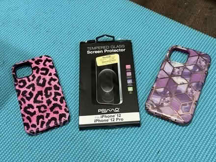 Photo of free iPhone 12 Pro cases and screen protector #1