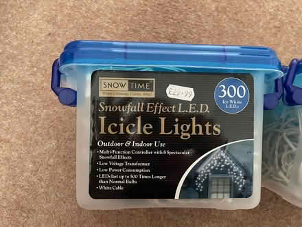Photo of free White Icicle Lights (Formby L37) #2