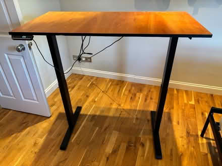 Photo of free Electric standing desk (Putney SW15) #2