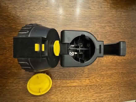 Photo of free Torch (Flashlight) (Oxshott KT22) #4