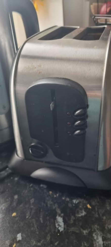 Photo of free Microwave, Kettle & toaster (MiltonKeynes) #3