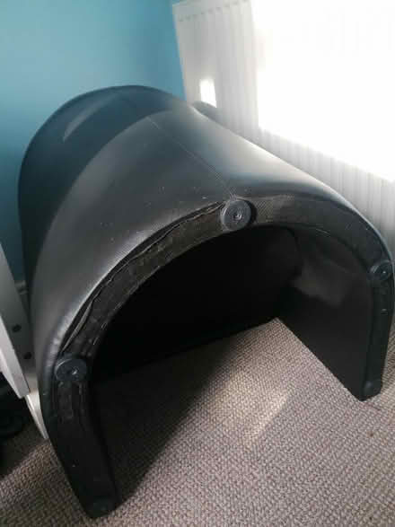 Photo of free Faux leather chair (S10) #4