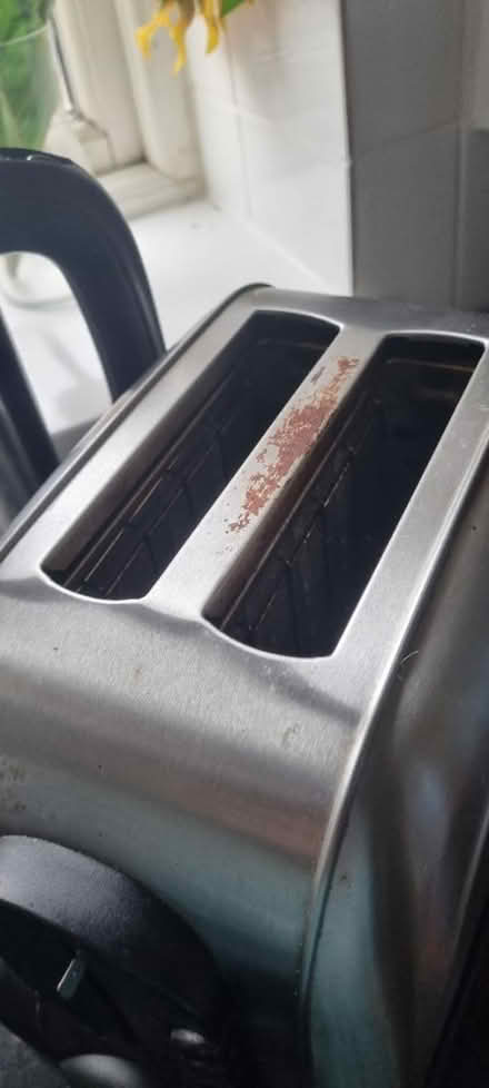 Photo of free Microwave, Kettle & toaster (MiltonKeynes) #2