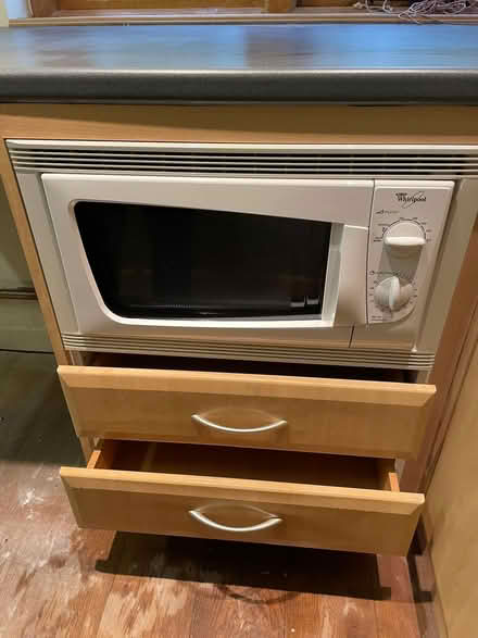 Photo of free Kitchen units, sink and microwave (Snitterfield, CV37) #4
